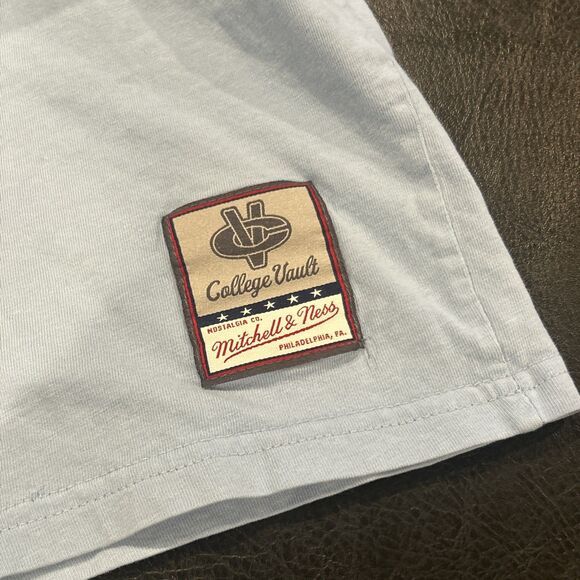 Mitchell & Ness Tee Shirt Mens Medium Light Blue UNC NCAA Champ City Tarheels - Picture 6 of 8